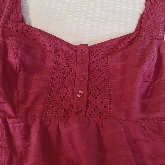 BNWT Torrid Berry Colored Babydoll Tank size 1 - Picture 6 of 10